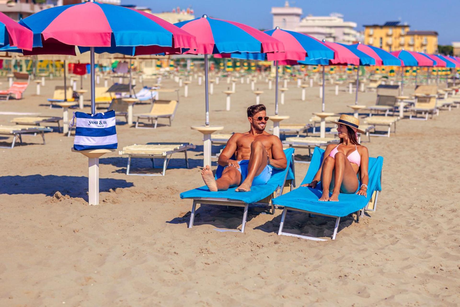 You & Me Beach Hotel Ρίμινι Εξωτερικό φωτογραφία